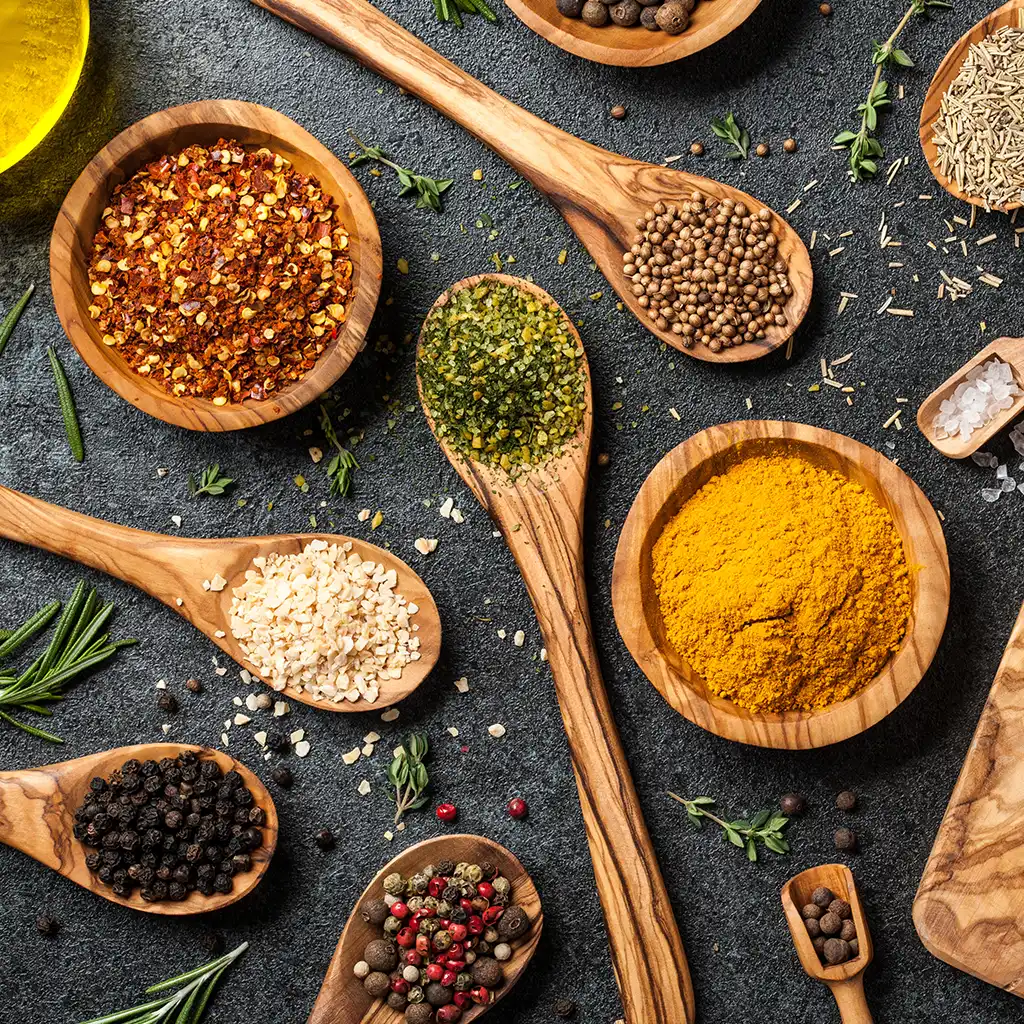 スパイスはホール？パウダー？上手な使い分けのイメージ